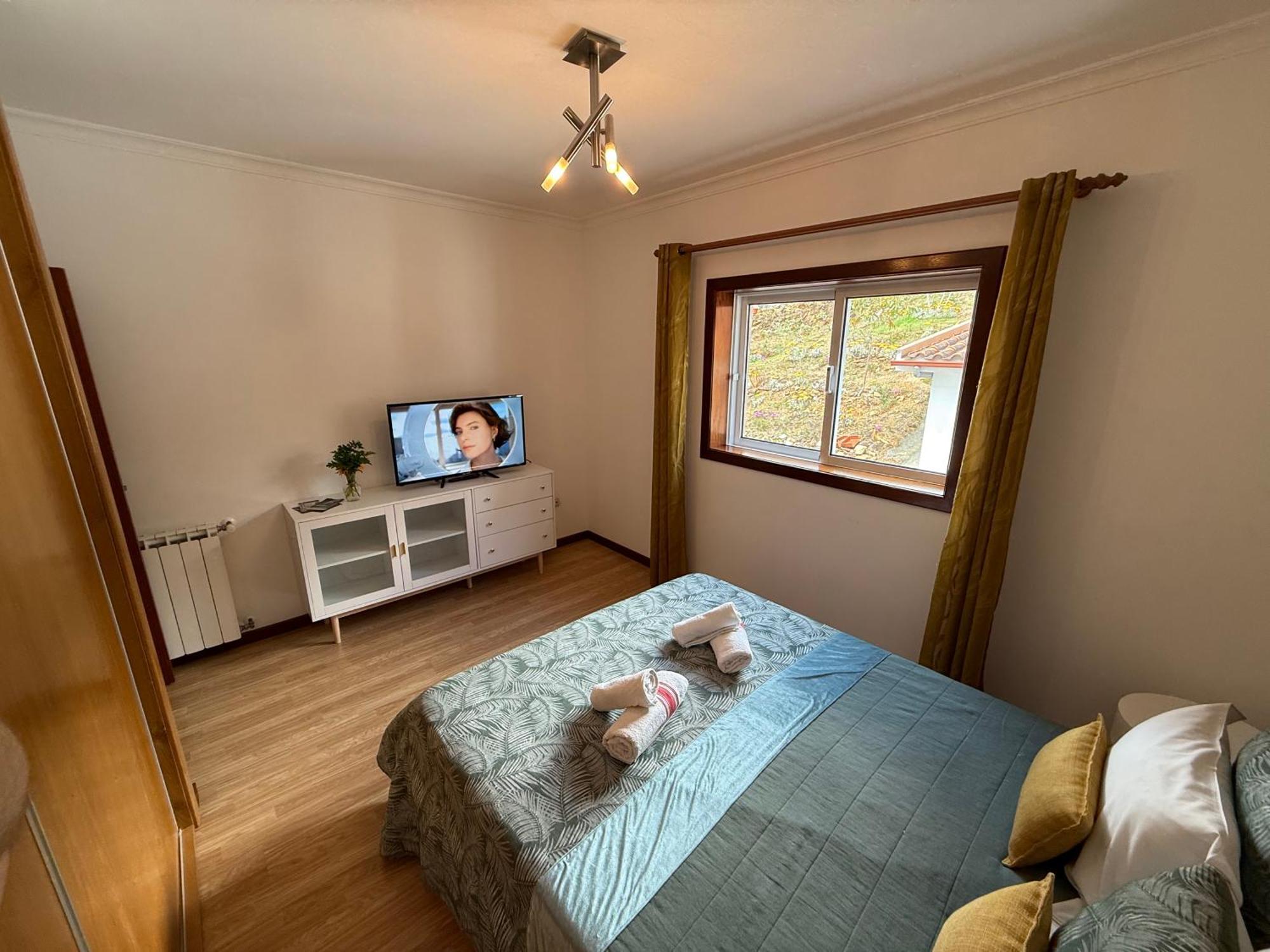 Ferienwohnung Cerdeirinhas De Basto "Piso Q 4" Canedo de Basto Exterior foto
